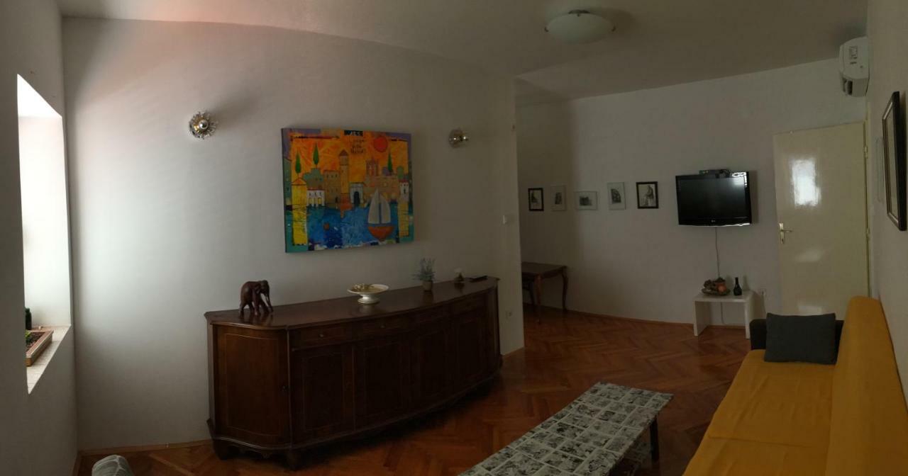 Flat Sweet Dream Apartment Pula Bagian luar foto